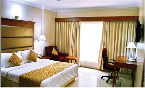 Hotel Raj Park- Hill View Tirupati Esterno foto